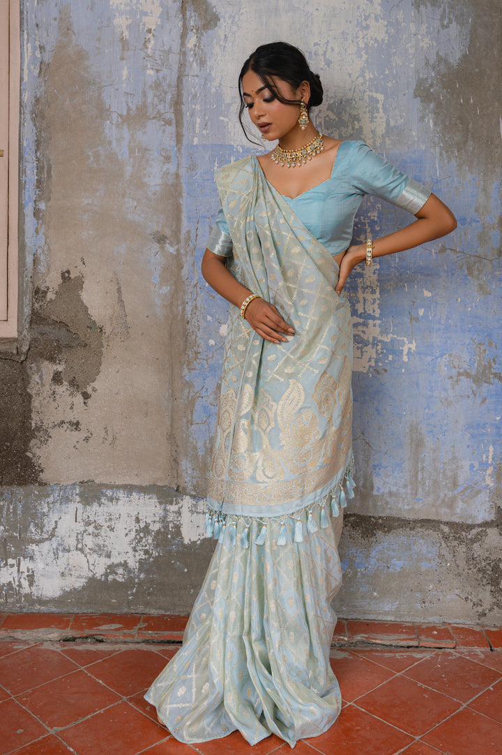 Classic Checks Sky Blue Jacquard Tabi Saree