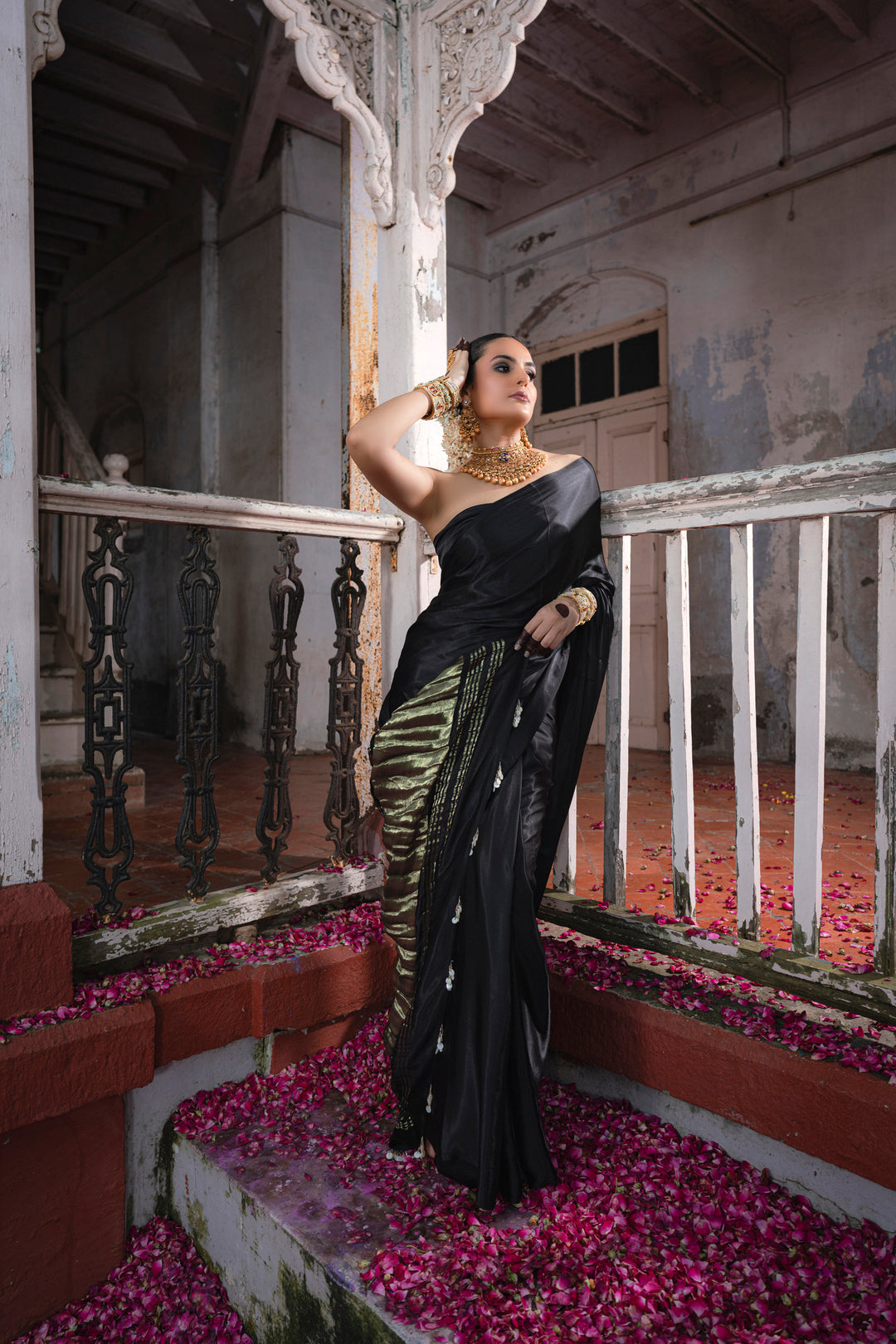 Luxurious Black Gaji Silk Saree with Lagdi Patta Pallu