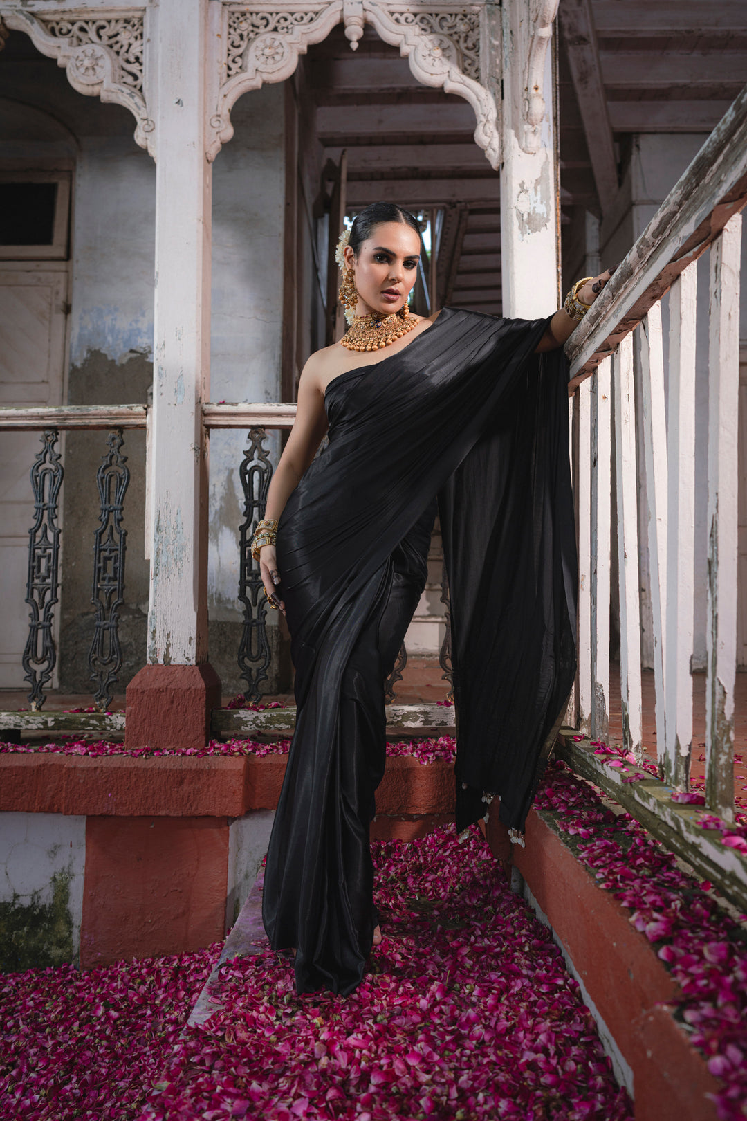 Luxurious Black Gaji Silk Saree with Lagdi Patta Pallu