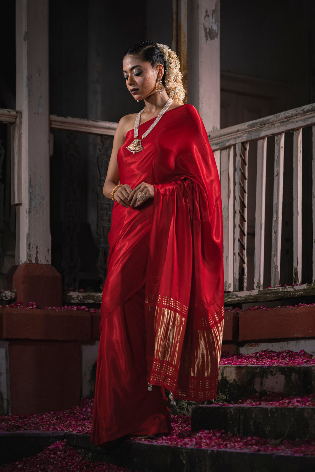 Luxurious Red Gaji Silk Saree with Lagdi Patta Pallu