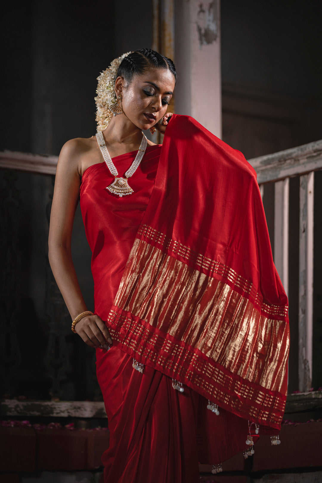 Luxurious Red Gaji Silk Saree with Lagdi Patta Pallu